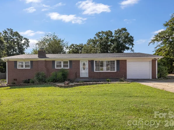 409 Oak Street Ext #40, Forest City, NC 28043