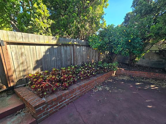 4th image of 550 Del Mar Ave