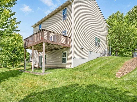 2nd image of 4355 Kaelin Cir NE