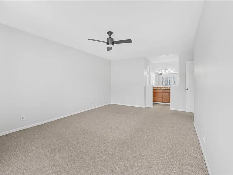 5820 Inman Park Cir #220 — Photo 20
