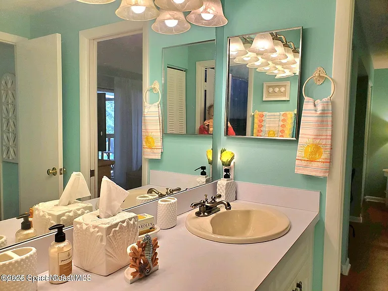 8751 Live Oak Ct — Photo 15
