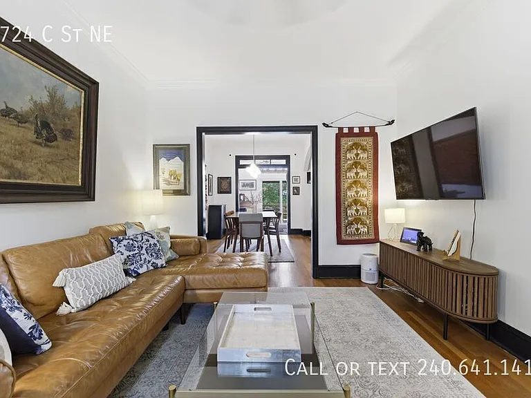 1724 C St NE — Photo 3