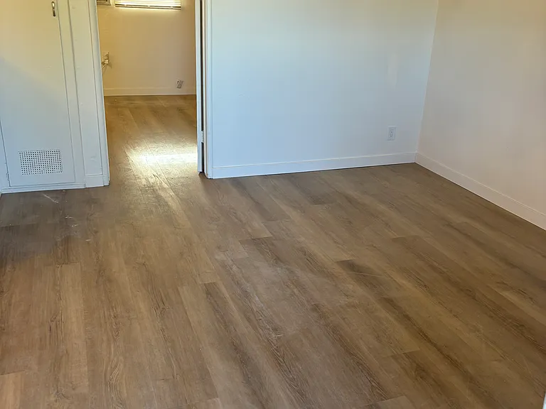 11925 Vanowen St #7 — Photo 3