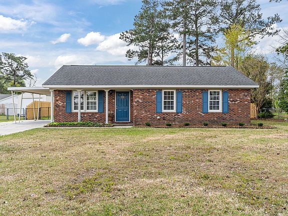 3rd image of 5012 Ferndale Dr