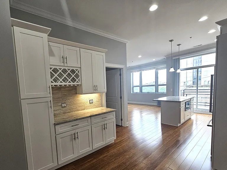 Wells Place Apartments — Photo 9