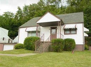 1012 3rd Ave, New Cumberland, WV