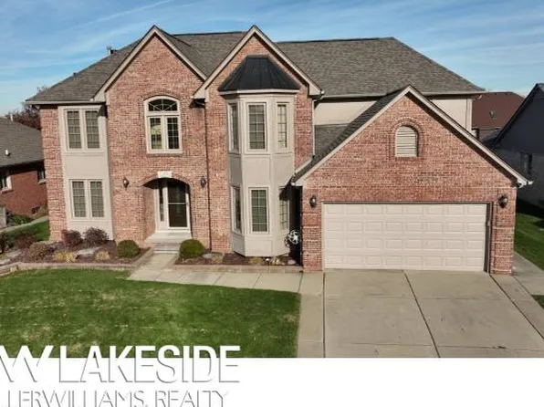 19459 Willoway Dr, Macomb, MI 48044