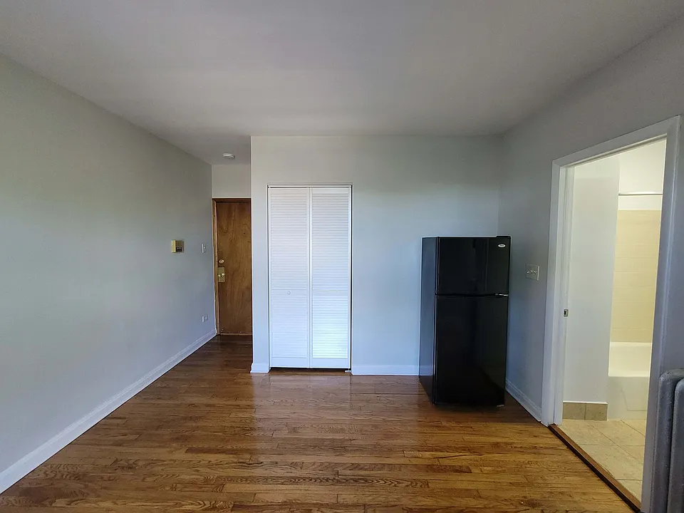 3524 Marshfield