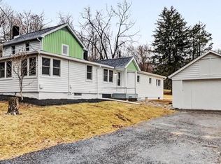 229 Hill St, Mount Holly Springs, PA 17065