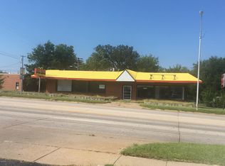 2201 E 7th St, Joplin, MO 64801