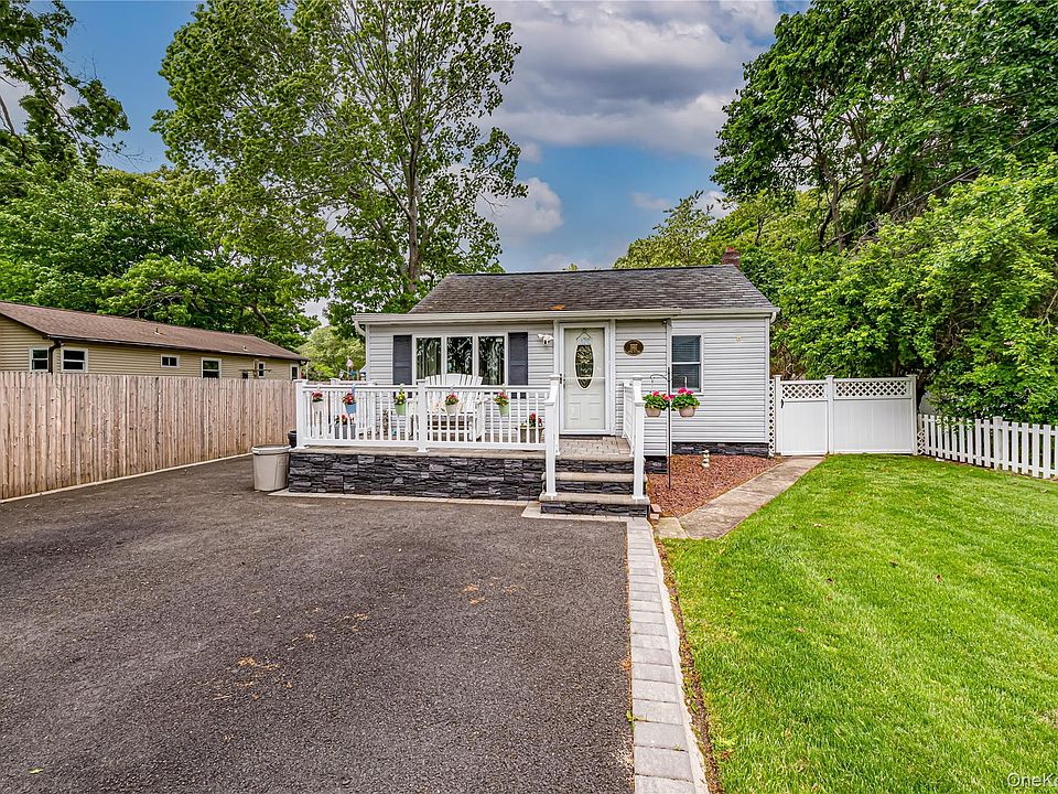 1st image of 122 Church Drive