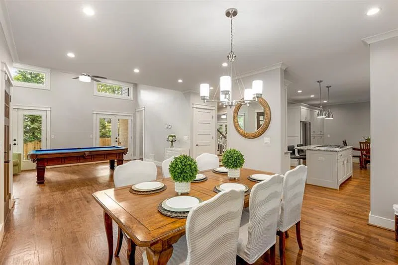 4 bed, 3.5 bath, 3364 sqft, $6,300 — Photo 4