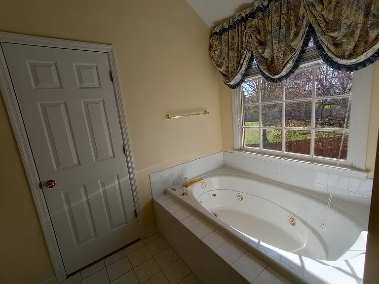Butternut Cir — Photo 29
