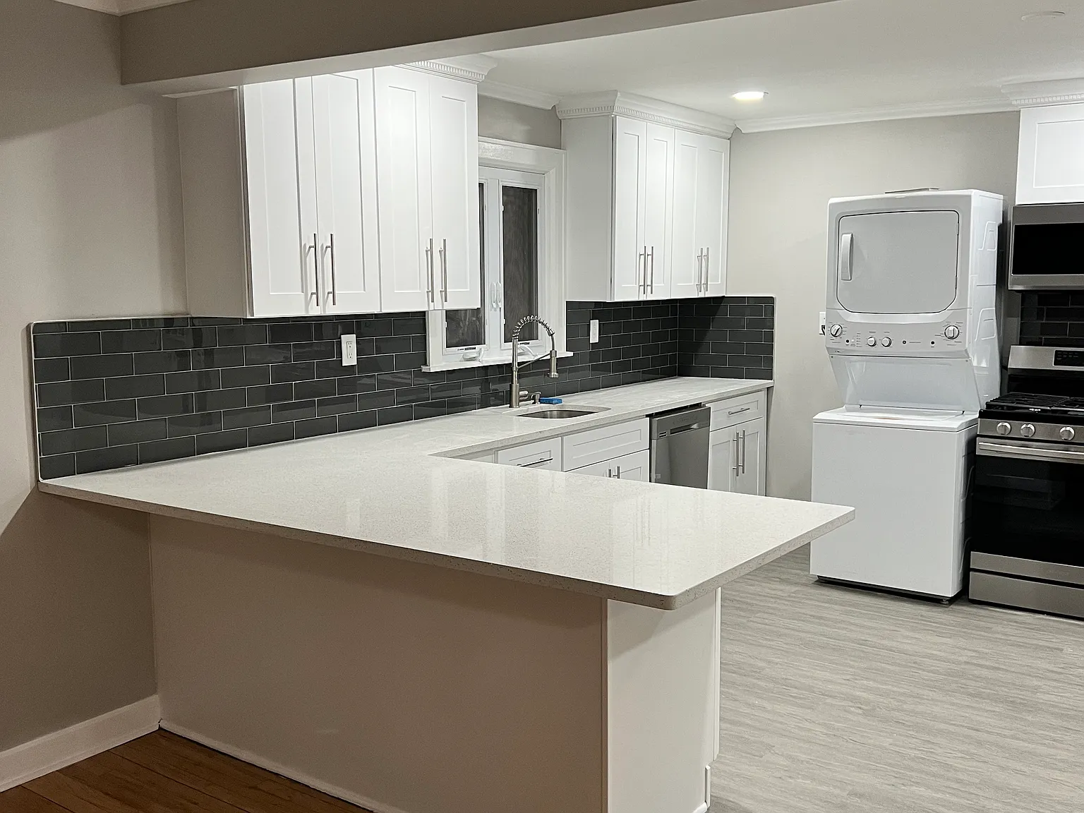 Knickerbocker Rd, Tenafly — Photo 3