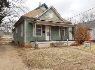 633 N 9th St, Salina, KS 67401