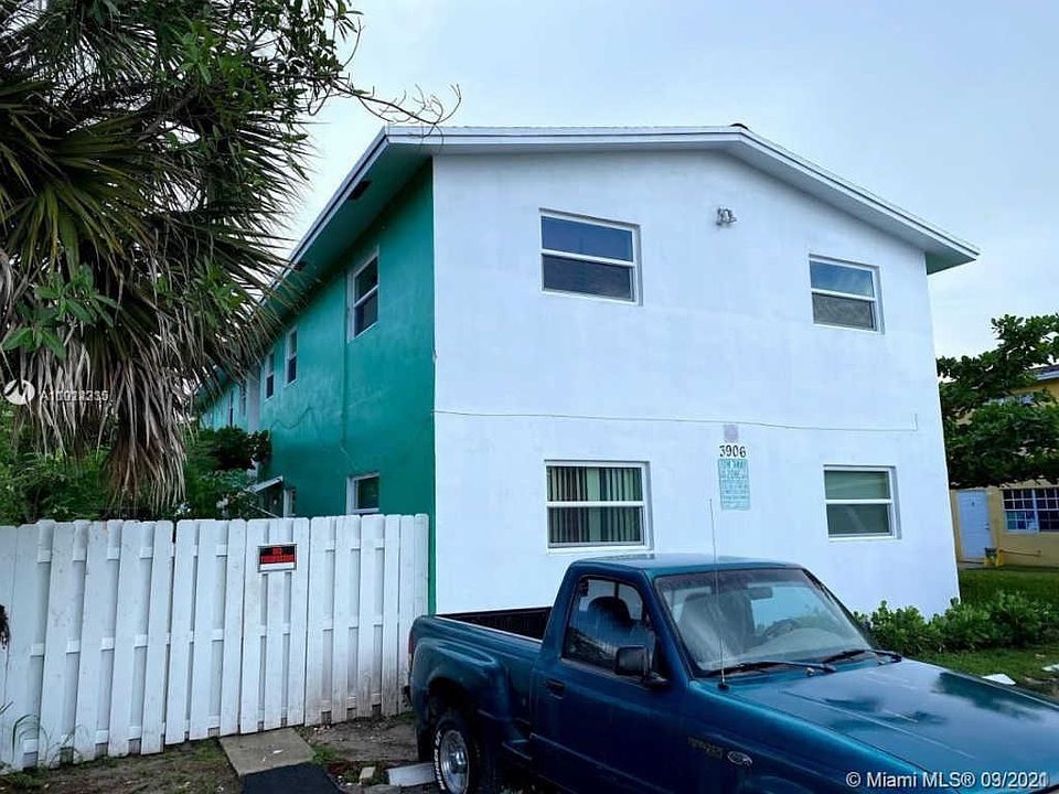 1st image of 3906 SW 12th Ct