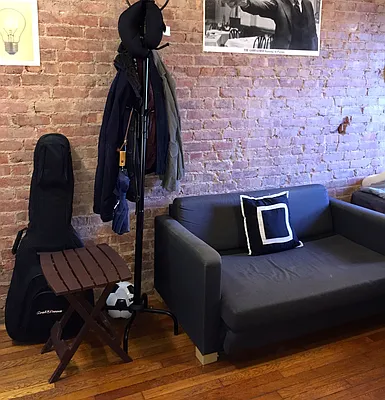 Rented by Jonathan Wachtel, LREB | media 1