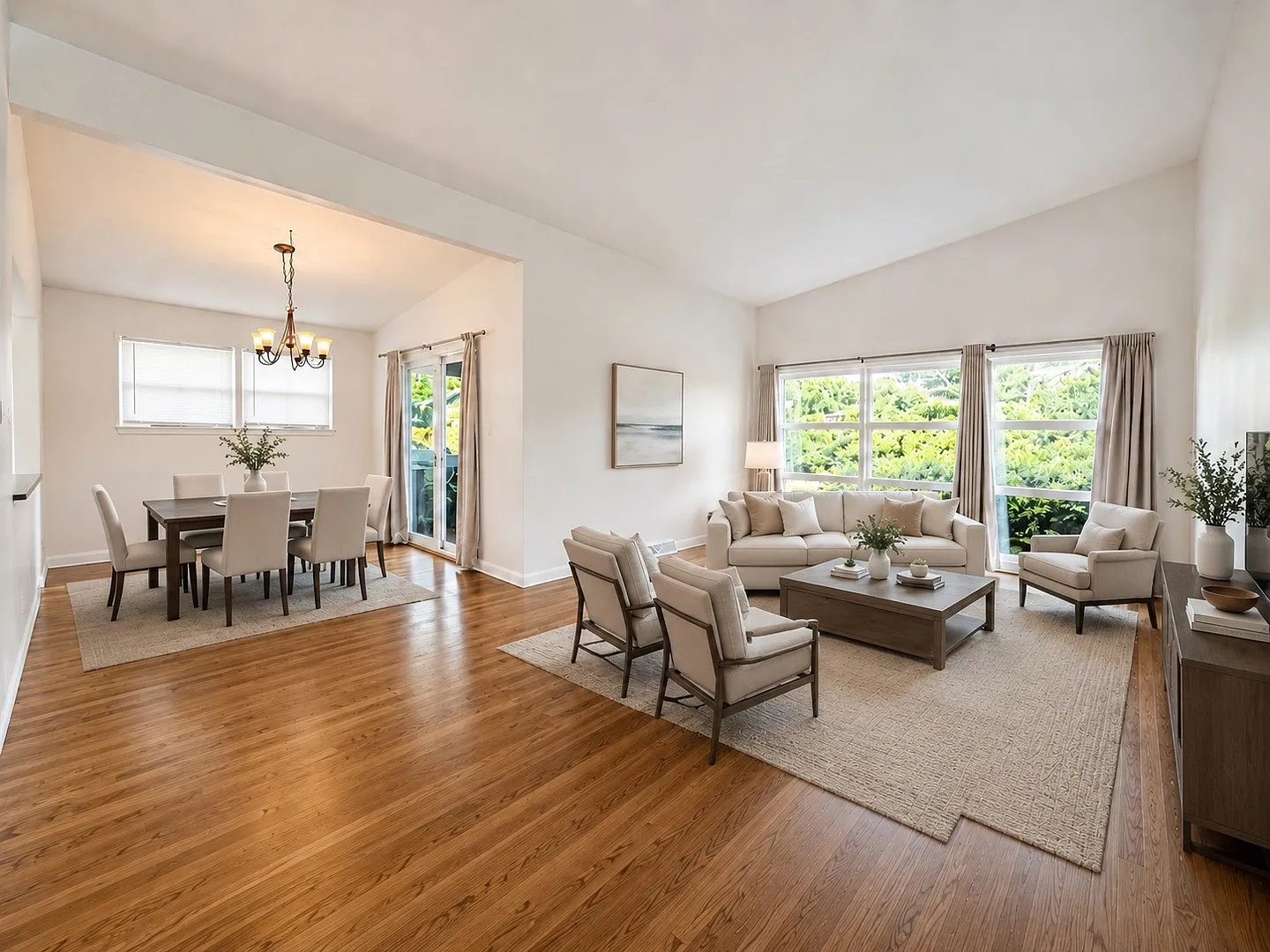 3 bed, 1.5 bath, 1333 sqft, $4,550 — Photo 2