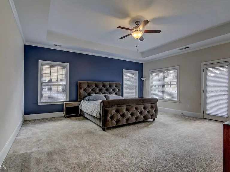 2625 Hickory Hill Dr SE — Photo 24