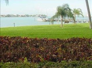 5108 Brittany Dr S APT 102, Saint Petersburg, FL 33715