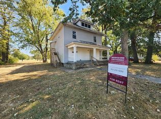 1221 N 6th St APT 2, Terre Haute, IN 47807