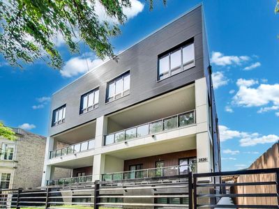 2820 W Lyndale St #2N, Chicago, IL, 60647