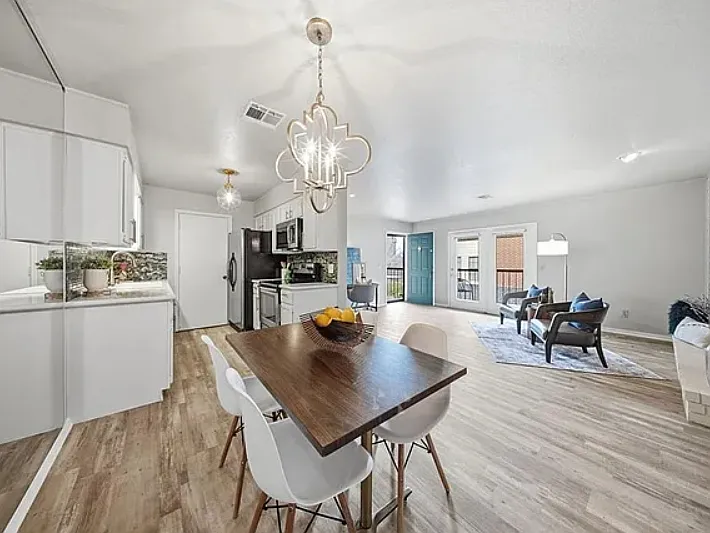 4400 Hemingway Dr #252 — Photo 2