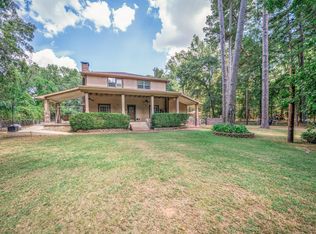 1424 Perry St, Longview, TX 75601