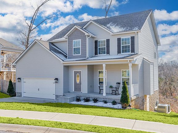 2nd image of 1147 Belvoir Ln