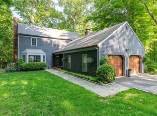 39 Indian Hill Rd, Pound Ridge, NY 10576