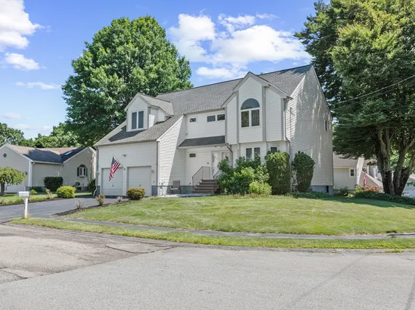 54 Jennifer Rd, Lowell, MA 01854