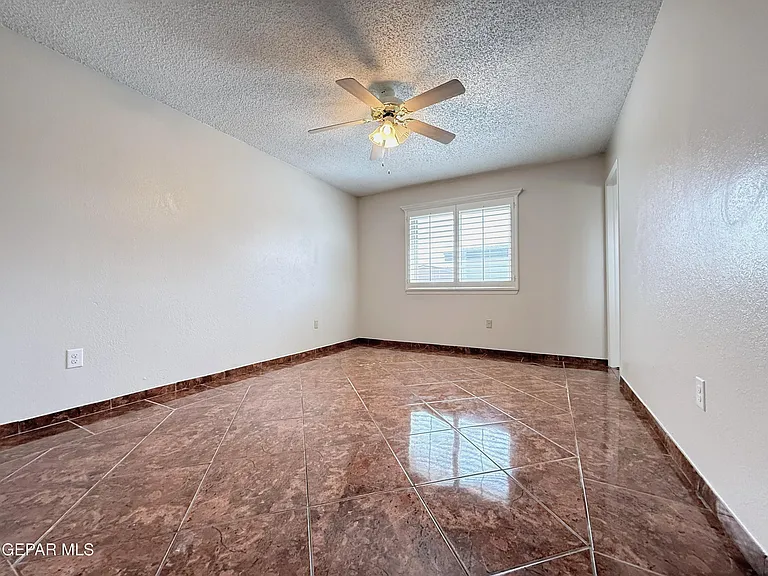 9321 Sorbonne Dr — Photo 27