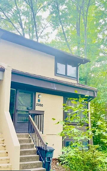 2200 White Cornus Ln — Photo 1