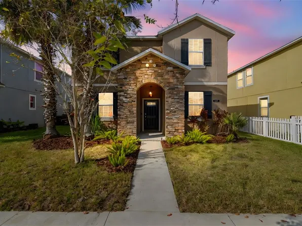21143 Passive Porch Dr, Land O Lakes, FL 34637