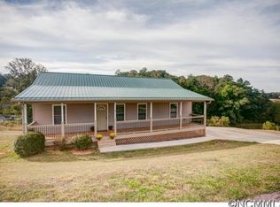 14 Old Champman Pl, Leicester, NC 28748