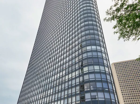 5415 N Sheridan Rd APT 4506, Chicago, IL 60640