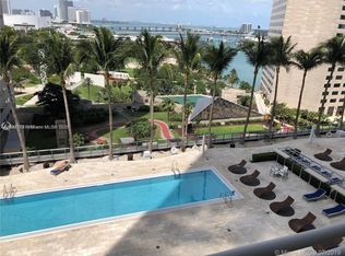 325 Biscayne Blvd #1716, Miami, FL 33130
