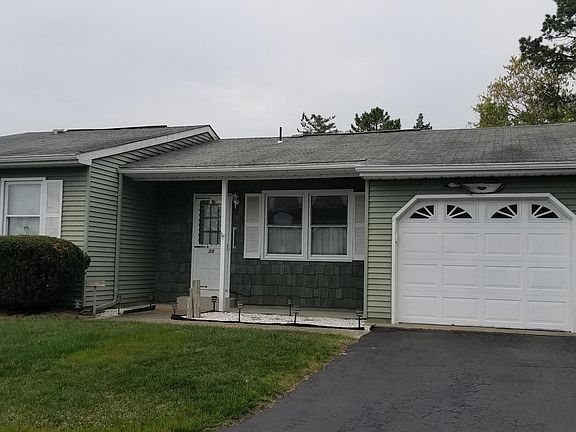 2nd image of 30 Caribou Dr #70