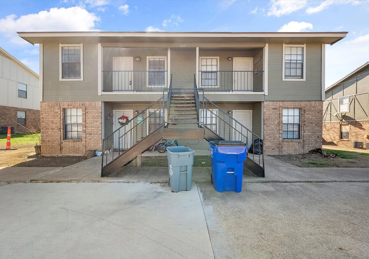 606 Kings Way Drive, Mansfield, TX 76063 — Photo 2