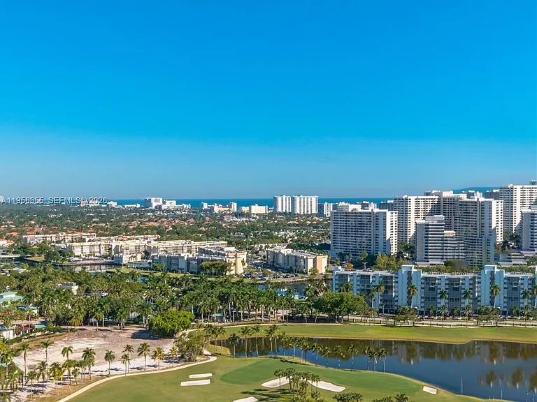 1745 E Hallandale Beach Blvd #2005W — Photo 15
