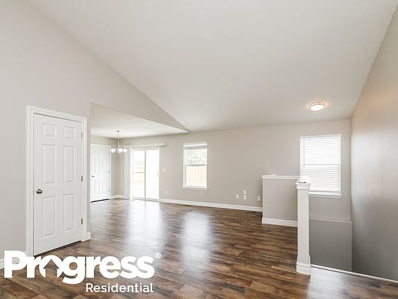 4th image of 78 W Bermuda Dr
