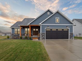5173 June Dr, Almont, MI