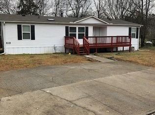 1612 Excell Ln, Louisville, TN 37777