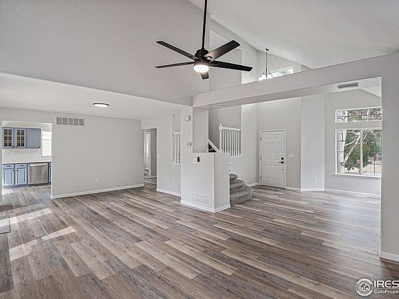 5th image of 453 Arrowhead Dr