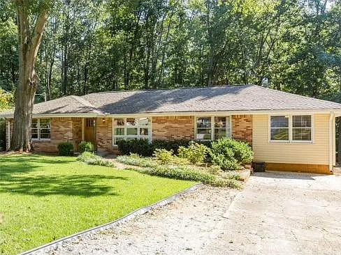 2565 Ball Park Dr — Photo 2