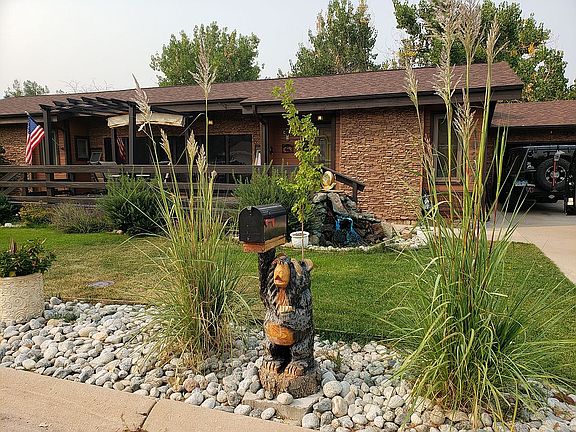 Tons of Curb Appeal