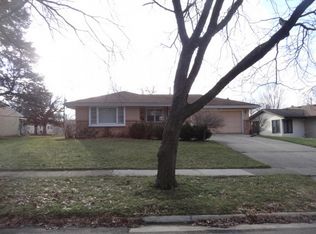 1210 Mayfair Pl, Rockford, IL 61107