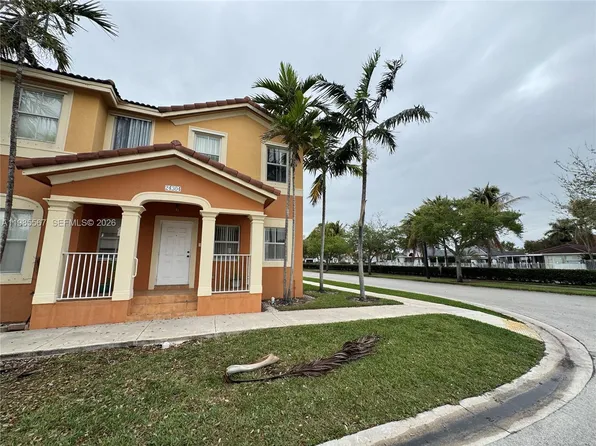 24304 SW 109th Ave, Homestead, FL 33032