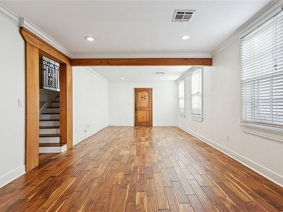 3rd image of 3616 Nashville Ave