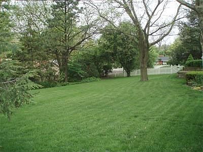 5th image of 4709 Silverwood Dr